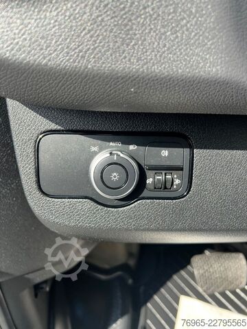 Furgone MERCEDES-BENZ Sprinter 211 9G-TRONIC KLIMA NAVI KAMERA 3-SITZE