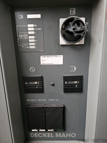 Universeel bewerkingscentrum Deckel Maho DMC 60 U