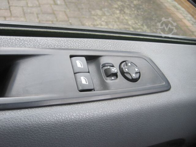 Box wagon long Citroen Jumpy2.0 HDI  Profi M 3-Sitzer Klima AHK