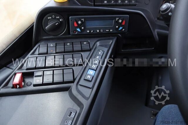 Intercitybusz Iveco Crossway 10.8m Pop / Double middle door / Lift ...