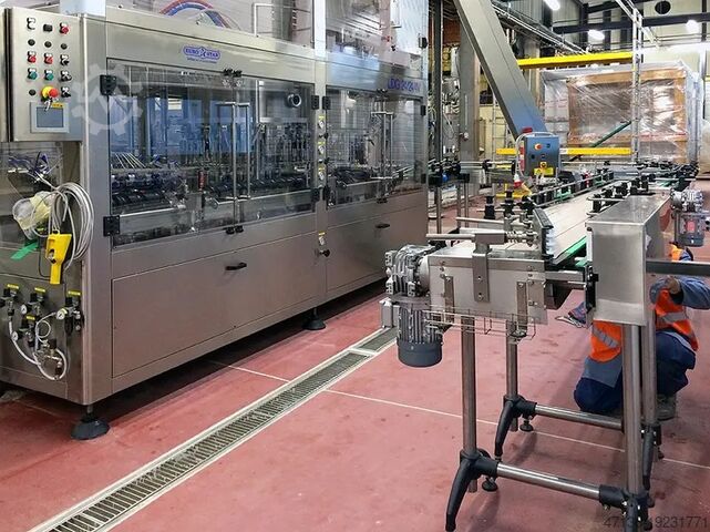 Filling line in PET and glass for still wine up to 6000 bph Eurostar/Conpart
