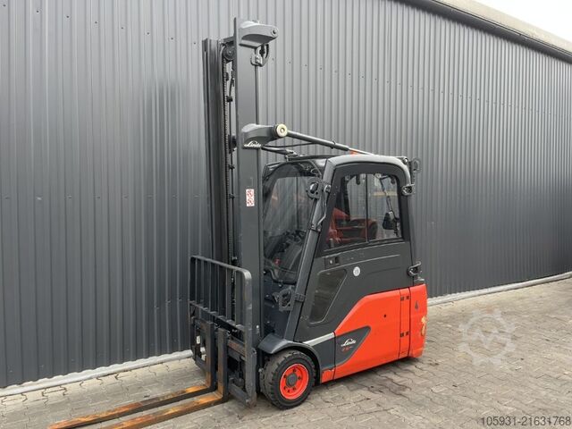 Electric 3-wheel forklift Linde E16L-02
