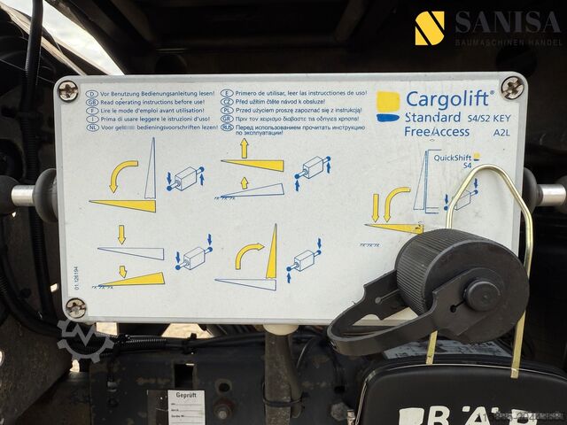 Pótkocsi platóval és ponyvával Kotschenreuther APV218/Edscha/Schiebe/Airtube