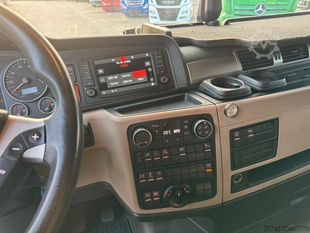 Camión de bebidas MAN TGX 26.460**LIFT/LENKACHSE*GETRÄNKEWAGEN*