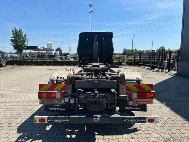 Haakarm Mercedes-Benz Actros 2646 MP3 ACTROS 2646 V6 6x2 / 3 PEDALS /...