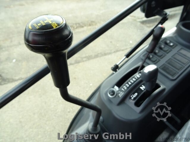 Ciągnik kompaktowy Kioti CX2510CH TB 150