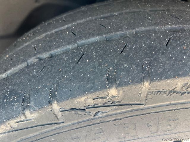 Pick-up panelvan PEUGEOT Boxer * EURO 6 * 7 SITZER * 4 TÜRER * SCHALTGETR