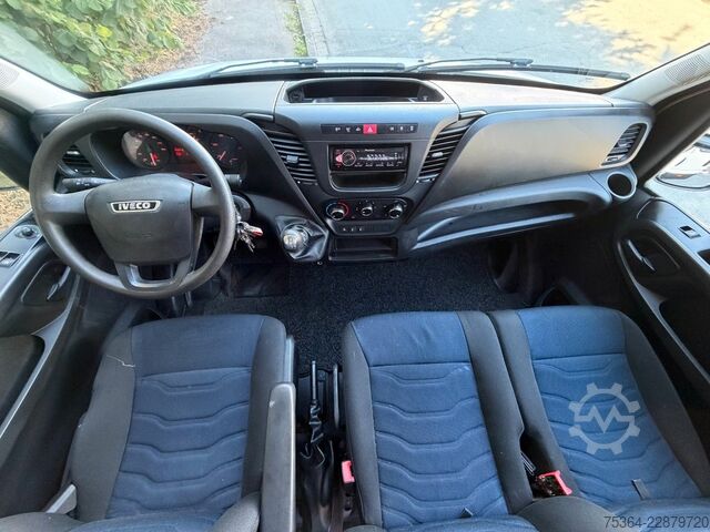 Furgone pick-up IVECO Daily 35S12 Hpi Doppelkabine Pritsche Ahk Kran