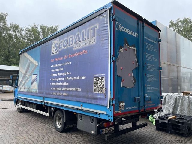 Schuifzeil bestelwagen DAF LF 210 FA