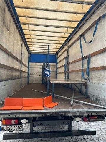 Βαν με κουρτίνα πλευράς DAF LF 210 FA