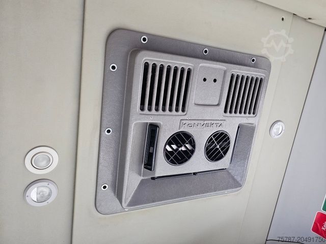 City bus MERCEDES-BENZ O530 LE, Retarder, Evobus, Fahrerklima