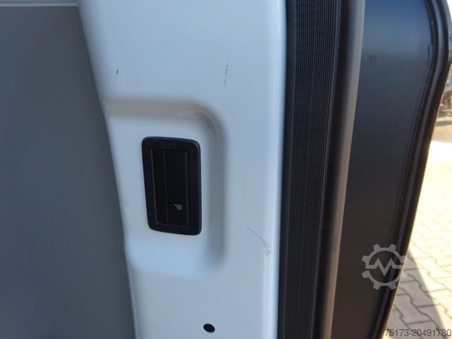 Panel van FORD Transit Custom Kasten 320 L2H1 LKW VA Trend AHK