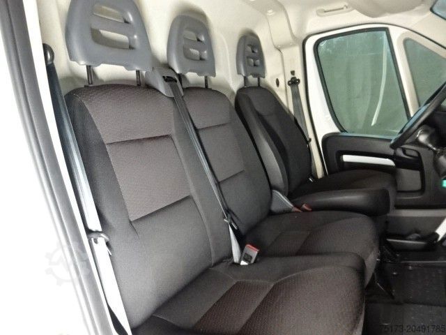 High top van PEUGEOT Boxer HDi 333 L2H2 S&S Pro Klima