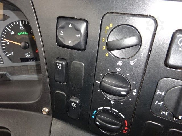 Flatbed truck with tarp MERCEDES-BENZ 1018 Atego II 4x4 Pritsche/ Plane