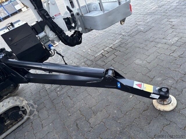 Plataforma de trabajo sobre orugas Platform Basket PB 18.90 pro