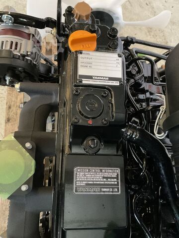 Motore Yanmar 4TNV88