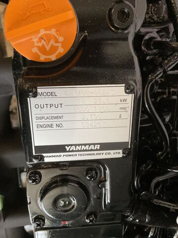 Motore Yanmar 4TNV88