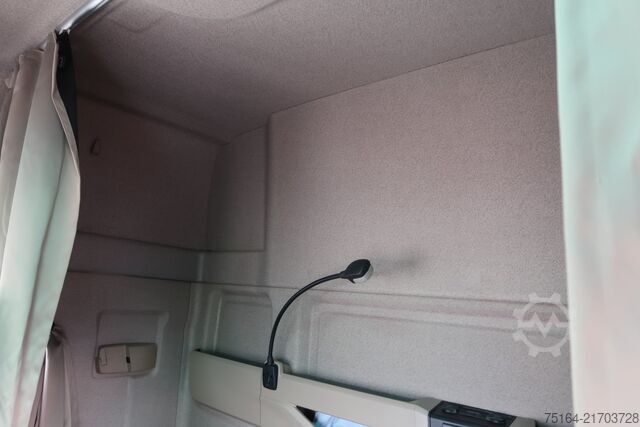 Standardowy ciągnik siodłowy MAN TGX 18.580 LLS 4x2