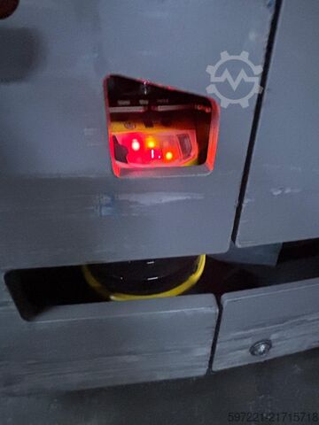 Ledbækslastbiler / Meget smalle gang-lastbiler (VNA) Jungheinrich EKX 410