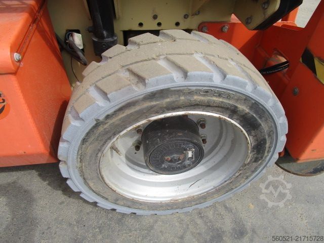 Sakse lift JLG M3369 - 4x4 - 10m Plattformhöhe