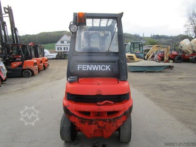 Diesel gaffeltrucks Linde H25D-03 - Triplex-Freihub + Seitenschieber