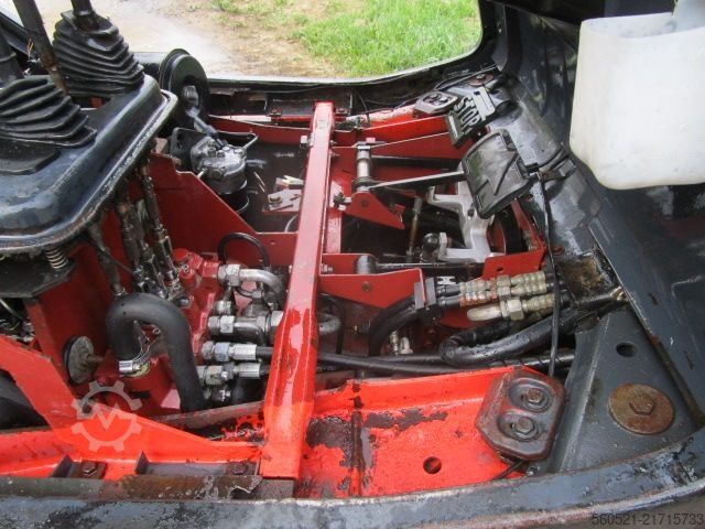 Diesel gaffeltrucks Linde H25D-03 - Triplex-Freihub + Seitenschieber