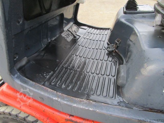 Diesel gaffeltrucks Linde H25D-03 - Triplex-Freihub + Seitenschieber