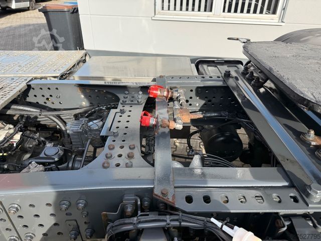 Tracteur routier standard MERCEDES-BENZ 1845 Actros Klima Retarder Nebenantrieb NAVI STH