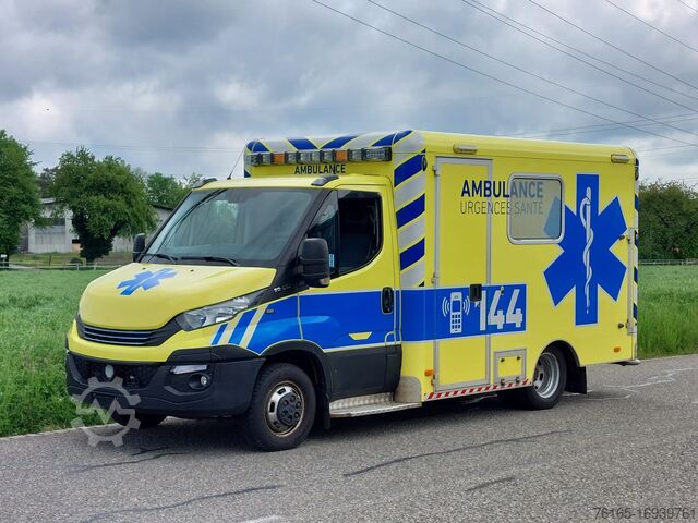 Ambulance Iveco 50C21 Daily Ambulanz