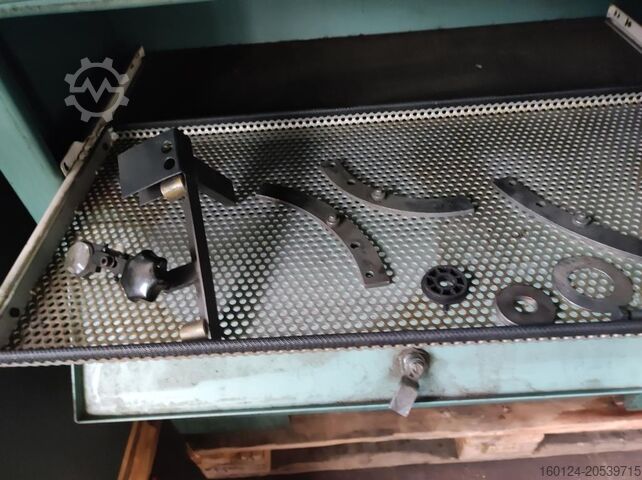 Zaagblad slijpmachine AKE B4 Schärfmaschine