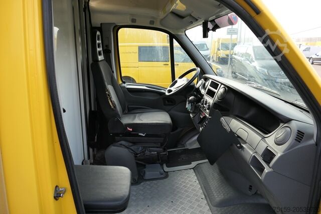 Furgoneta caja iveco Daily 35 S11 C30C AUTOMATIK KAMERA Regale LUFT DURCHGANG EURO-5 CoC