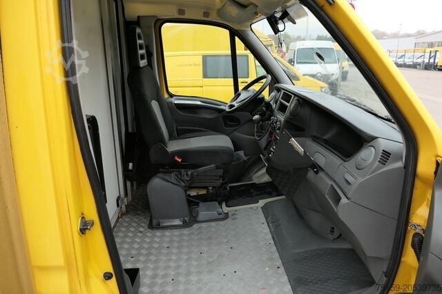 Furgoneta caja iveco Daily 35 S11 C30C AUTOMATIK KAMERA Regale LUFT DURCHGANG EURO-5 CoC
