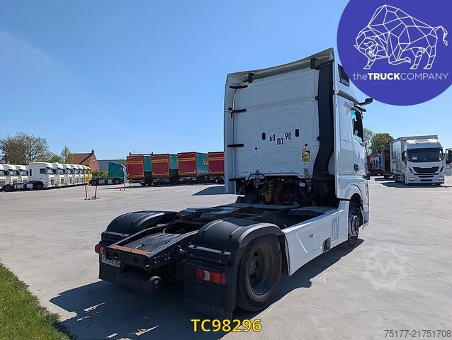 Standaard-SZM Mercedes-Benz Actros 1845