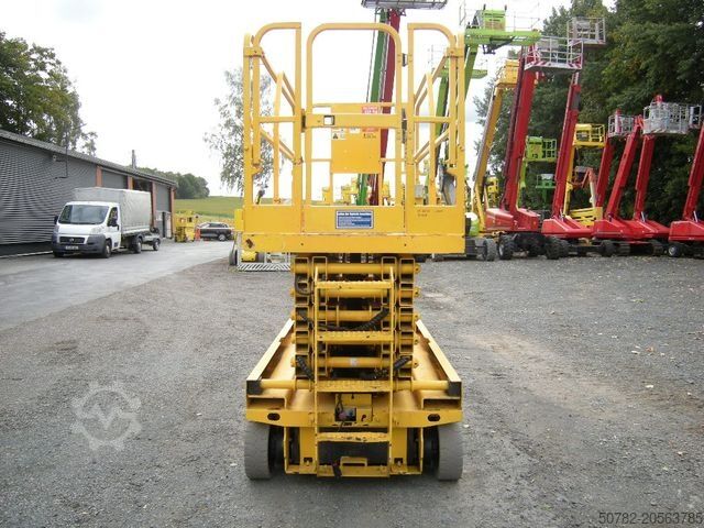 Pracovní plošina GENIE GS 4047 Scherenarbeitsbühne Genie 14 m