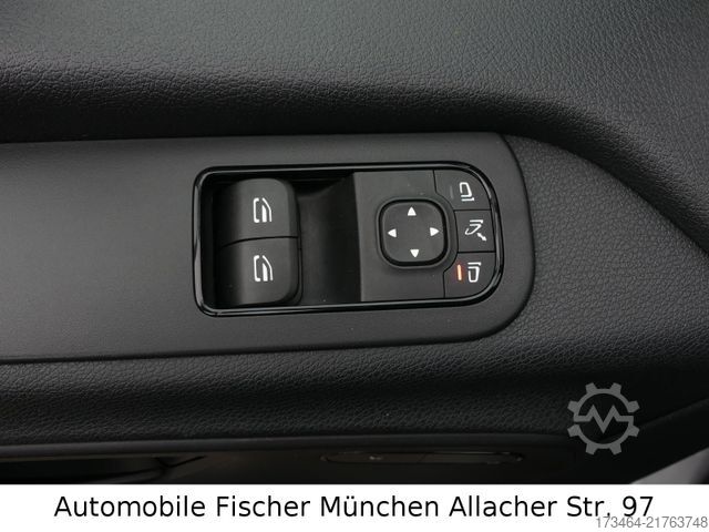 Panelová dodávka MERCEDES-BENZ Sprinter Kasten *SHZ*LED*Bott*Schwingsitz*