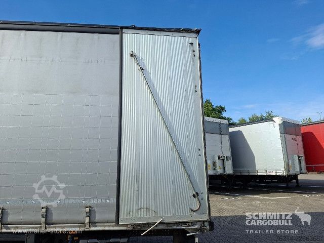 Semi-remorque bâchée Schmitz Cargobull Curtainsider Mega Getränke
