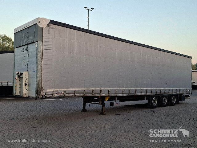 Semi-remorque bâchée Schmitz Cargobull Curtainsider Mega Getränke