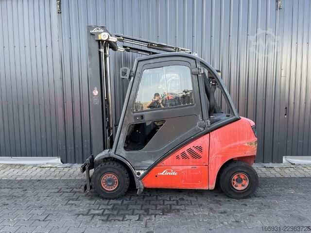 Chariot élévateur à fourche diesel Linde H25D-01