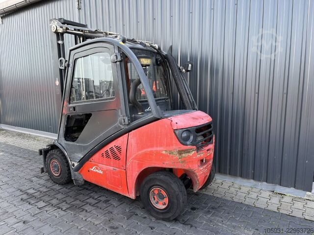 Chariot élévateur à fourche diesel Linde H25D-01