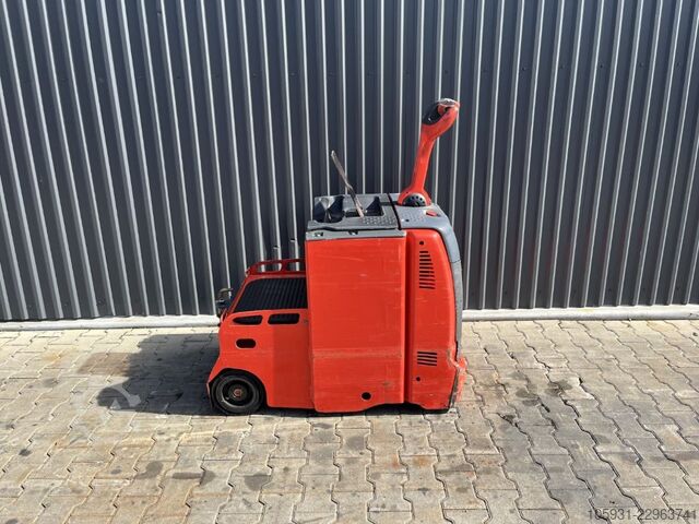 Tracteur de remorquage Linde 