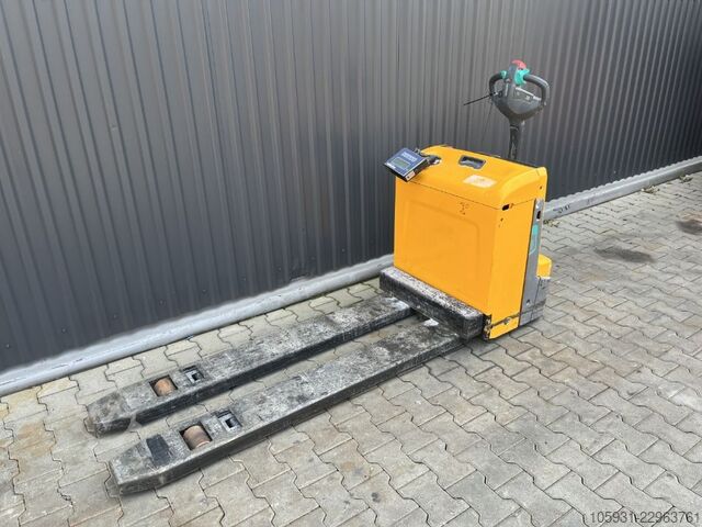Transpalette manuel Jungheinrich EJE116