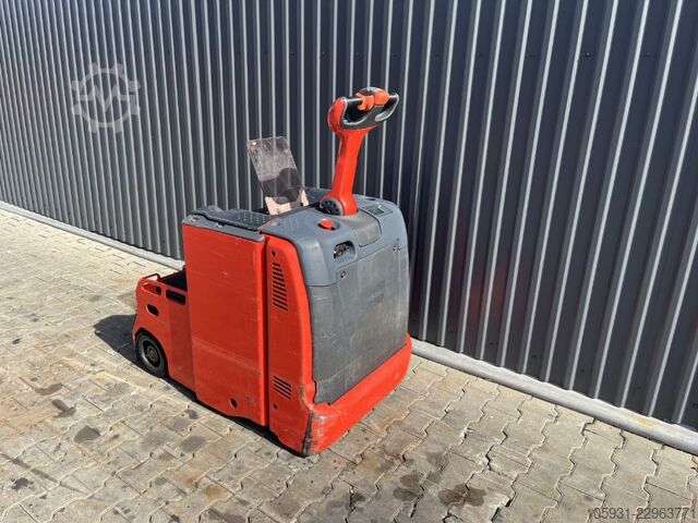 Tracteur de remorquage Linde P50