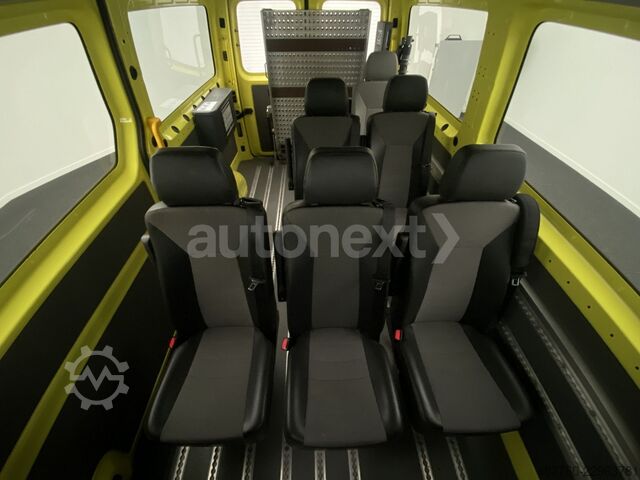 Microbuz VW Crafter 35 Aut. *Rollstuhl-Rampe* 8-Sitze (5615)