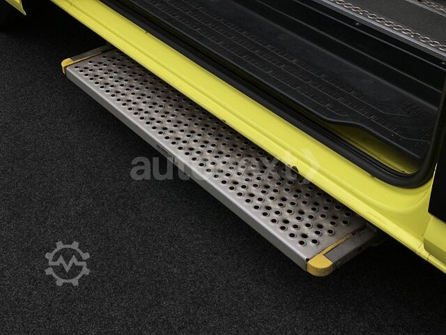 Microbuz VW Crafter 35 Aut. *Rollstuhl-Rampe* 8-Sitze (5615)