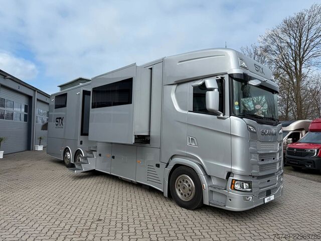Autorulotă SCANIA S500  STX MOTORHOME GARAGE