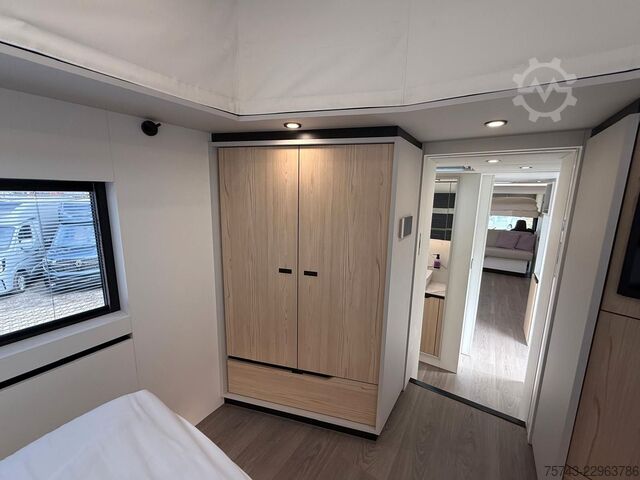 Autorulotă SCANIA S500  STX MOTORHOME GARAGE