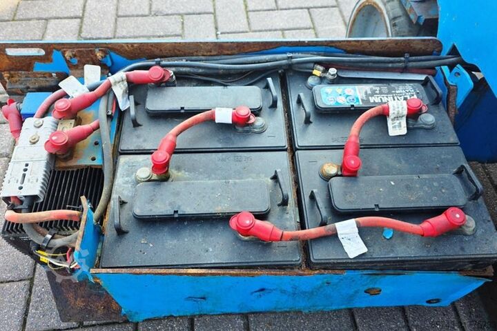 Ascensore a forbice Genie GS1932 Electric, Working Height 7.8 m, 227kg Capac