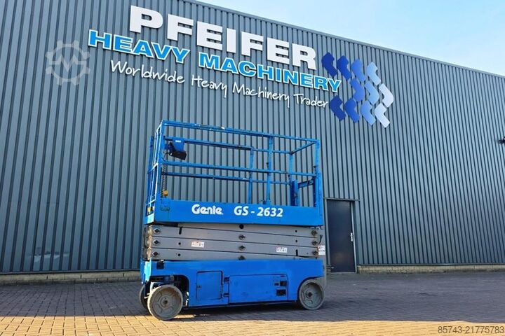 Nůžkový výtah Genie GS2632 Electric, 10m Working Height, Non Marking T