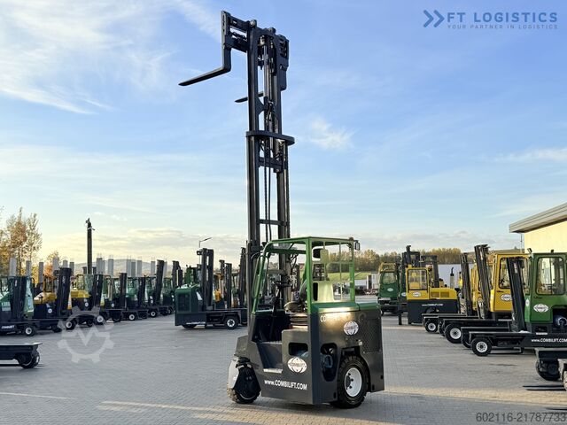 Dört yollu forklift Combilift CB4000 GAS TRIPLEX 5200 POSITIONER
