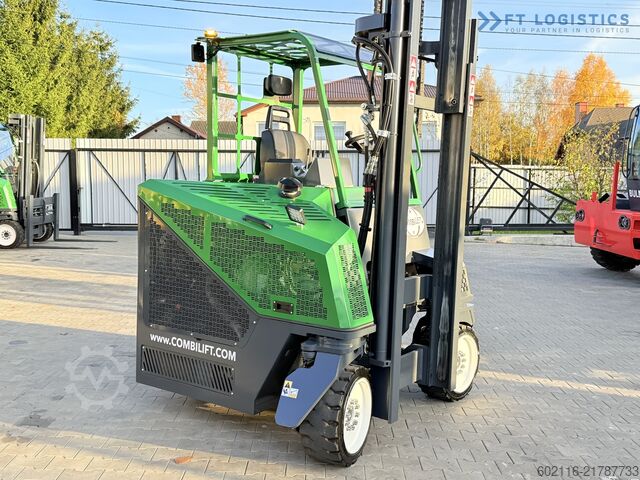 Dört yollu forklift Combilift CB4000 GAS TRIPLEX 5200 POSITIONER